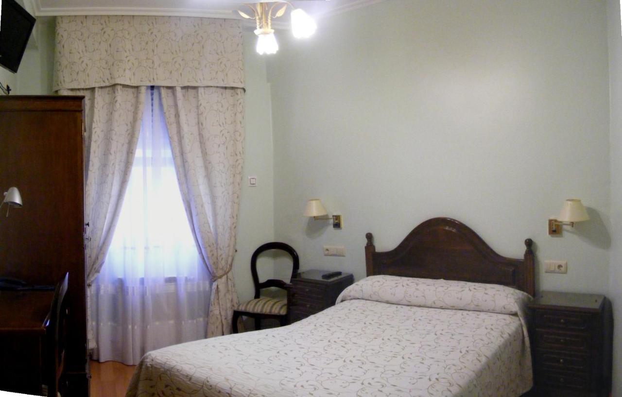 Hotel Chipen Віго Екстер'єр фото